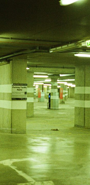 underground parking Wallpaper 1440x2960