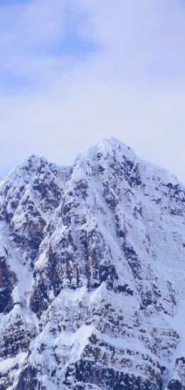 Обои 720x1520 снежная гора
