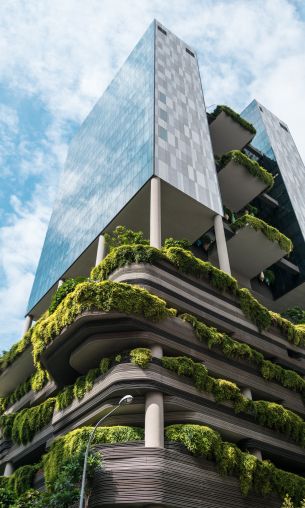 Singapore, building with plants Wallpaper 1200x2000