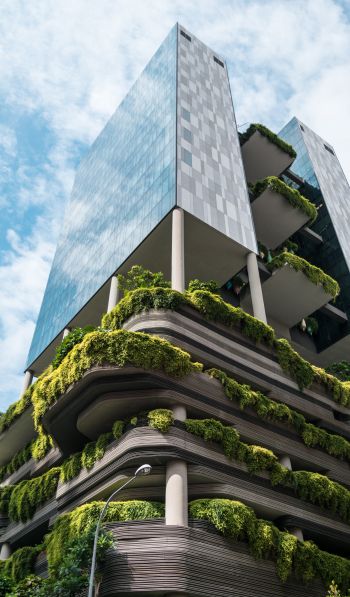 Обои 600x1024 Сингапур, здание с растениями
