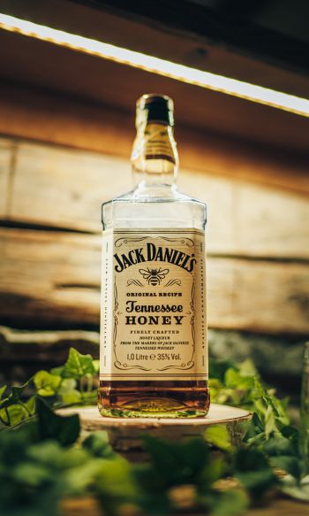 Jack Daniels, cognac Wallpaper 1200x2000