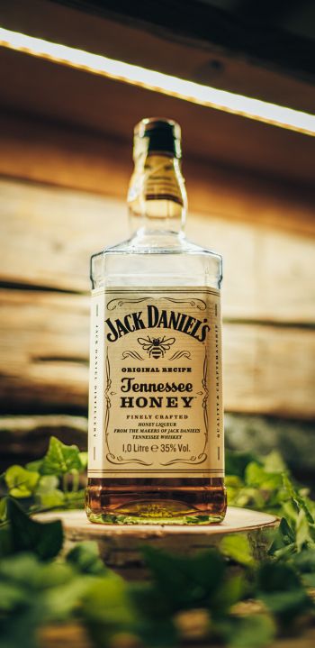 Jack Daniels, cognac Wallpaper 1080x2220