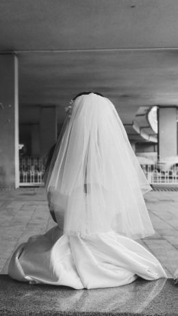 bride, wedding dress Wallpaper 640x1136