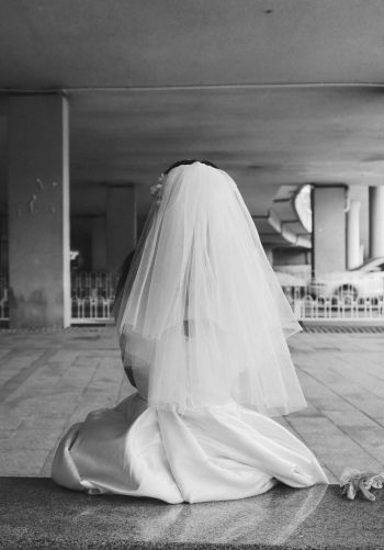 bride, wedding dress Wallpaper 1668x2388