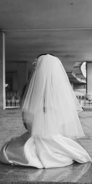 Обои 720x1440 невеста, свадебное платье
