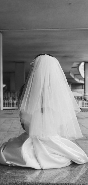 Обои 1080x2280 невеста, свадебное платье