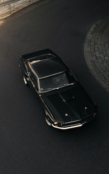 Обои 1752x2800 Лодзь, Польша, черная машина