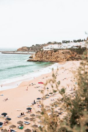 Albufeira, Portugal Wallpaper 640x960