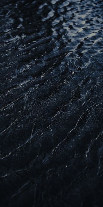 black water Wallpaper 720x1440