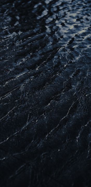 black water Wallpaper 1080x2220