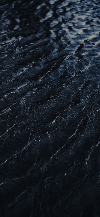 black water Wallpaper 1080x2340