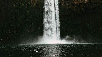 Abiqua Falls, Oregon, USA Wallpaper 2560x1440