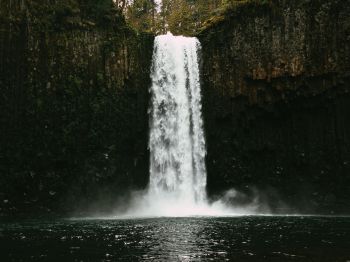 Abiqua Falls, Oregon, USA Wallpaper 1024x768