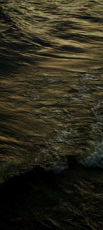dark water, waves Wallpaper 720x1600