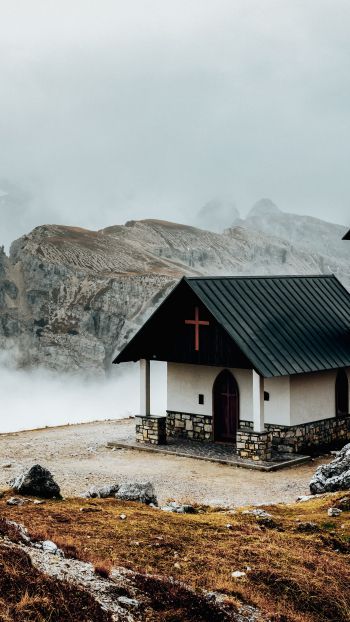 Обои 750x1334 церковь, в горах