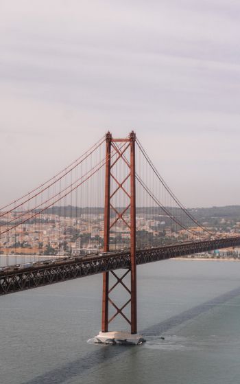Обои 1752x2800 красный мост, Лиссабон, Португалия