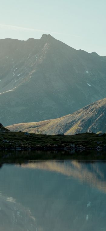 lake in the mountains Wallpaper 1080x2340