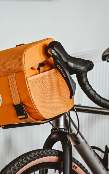 bicycle, picnic bag Wallpaper 1600x2560