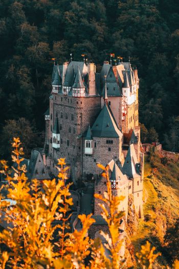 Обои 640x960 Виршем, Германия, замок Эльц