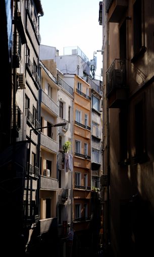 Beyoglu / Istanbul, Turkey Wallpaper 1200x2000