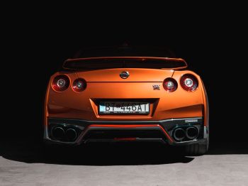 Обои 1024x768 Nissan R35 GT-R, спортивная машина