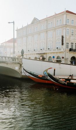 Aveiro, Portugal Wallpaper 600x1024