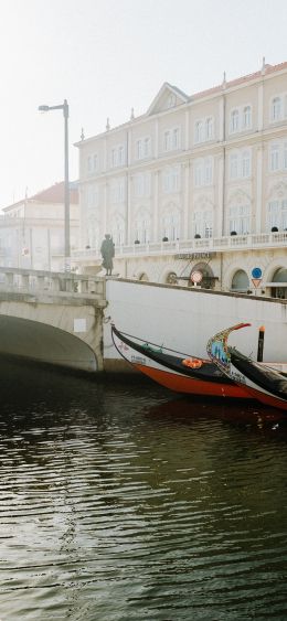 Aveiro, Portugal Wallpaper 1080x2340