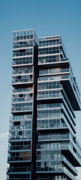 Nantes, France Wallpaper 1080x2400