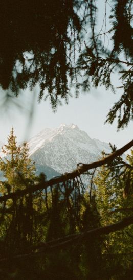 Arnisee, Gurtnellen, Switzerland Wallpaper 720x1520