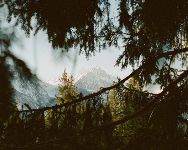 Arnisee, Gurtnellen, Switzerland Wallpaper 1280x1024