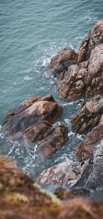 waves, rocks Wallpaper 720x1520