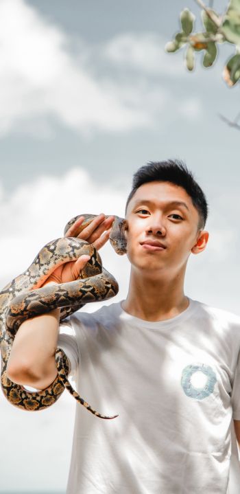 snake guy Wallpaper 1080x2220