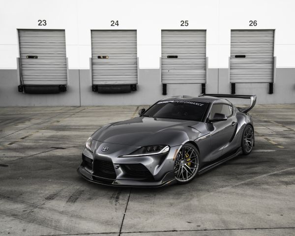 Обои 1280x1024 Toyota Supra, спортивная машина