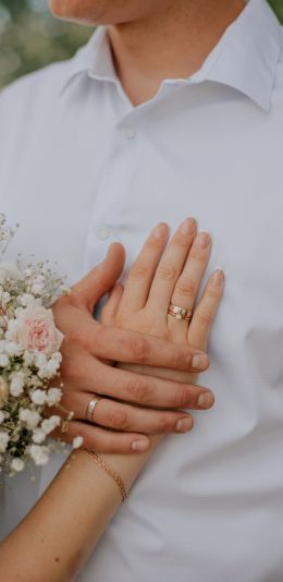 newlyweds hands gg Wallpaper 1080x2220