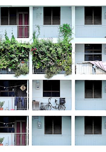 residential building balconies Wallpaper 1640x2360
