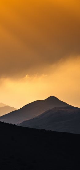 Bieszczady, Poland Wallpaper 720x1520