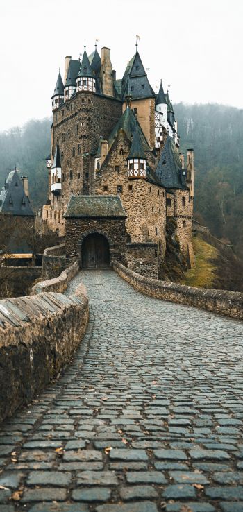 Обои 1080x2280 Замок Эльц, Виршем, Германия