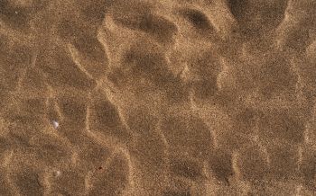 Обои 2560x1600 песок, песчаный пляж
