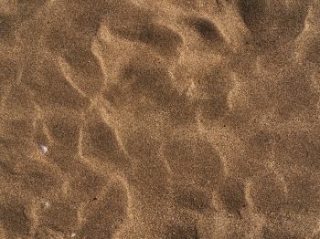 Обои 1024x768 песок, песчаный пляж