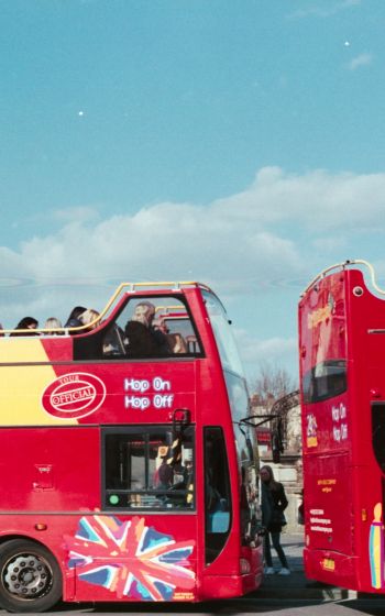 Обои 800x1280 Бат, Великобритания, автобус