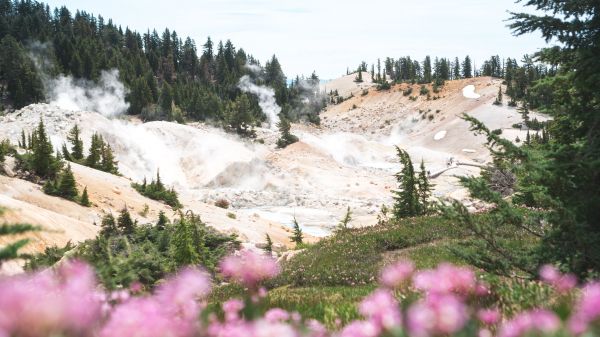 quarry, hot springs Wallpaper 1600x900