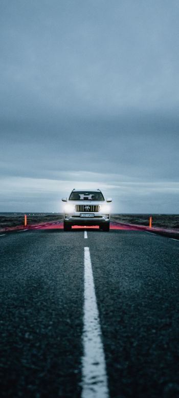 Iceland, road Wallpaper 720x1600