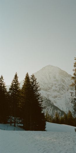 Arnisee, Gurtnellen, Switzerland Wallpaper 720x1440