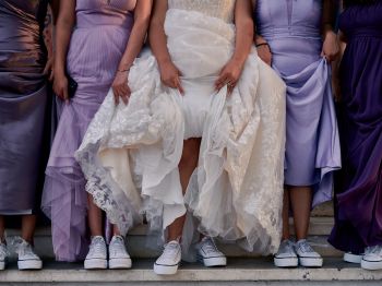 wedding, girls in sneakers Wallpaper 1024x768