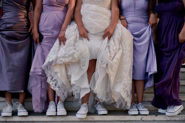 wedding, girls in sneakers Wallpaper 5709x3806
