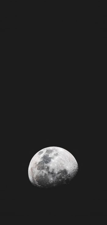 mighty moon Wallpaper 1080x2280