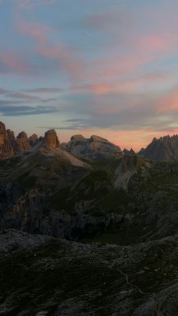 Longarone, Province of Belluno, Italy Wallpaper 640x1136