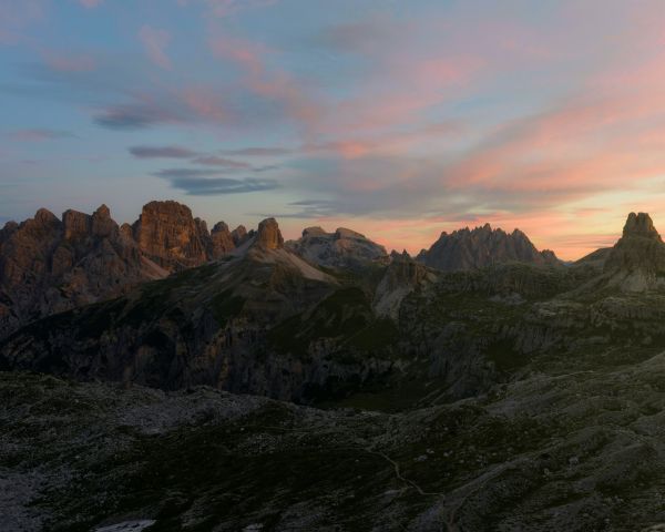 Longarone, Province of Belluno, Italy Wallpaper 1280x1024