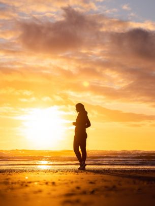 girl on sunset background Wallpaper 1620x2160