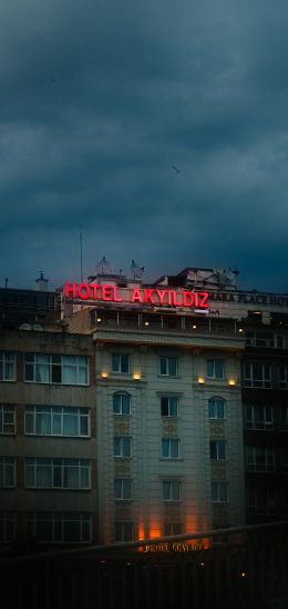 Istanbul, Turkey Wallpaper 1080x2280